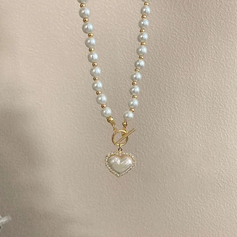 Elegant Pearl Necklace